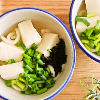 高野豆腐のとワカメの乾物うどん